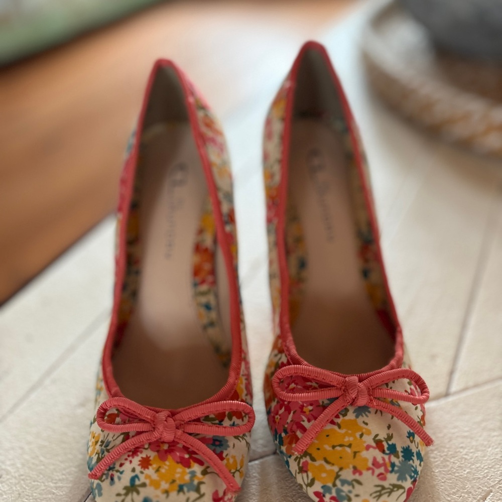 Chinese Laundry Vibrant Floral Heels with Bow